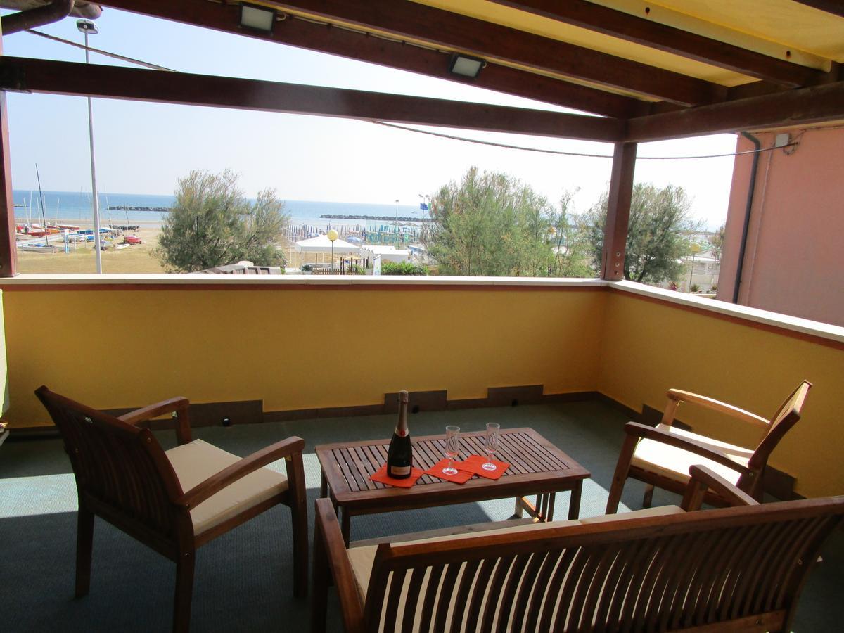 Albergo Primavera Senigallia Kültér fotó